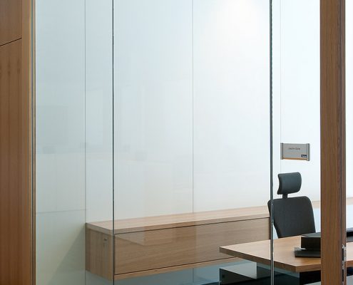 glass partition models